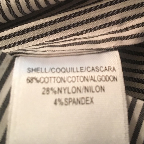 BCBG NWOT adorable top white/gray stripe/pleated neckline size M - Picture 5 of 5